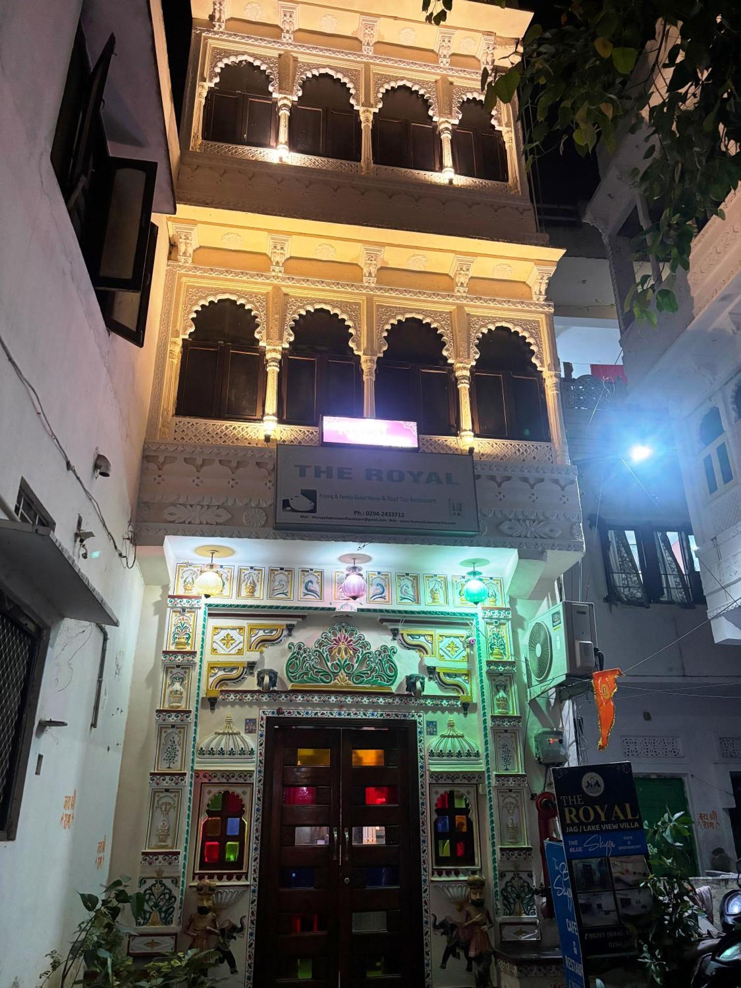 The Royal Lake View Villa Udaipur Exterior photo